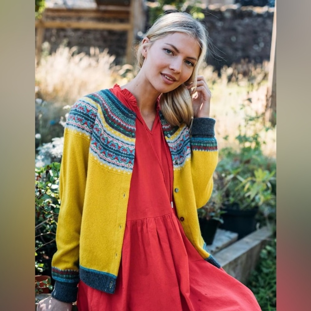 Eribe Short Alpine Cardigan Sweater Wool Piccadilly Yellow Crewneck Size Small